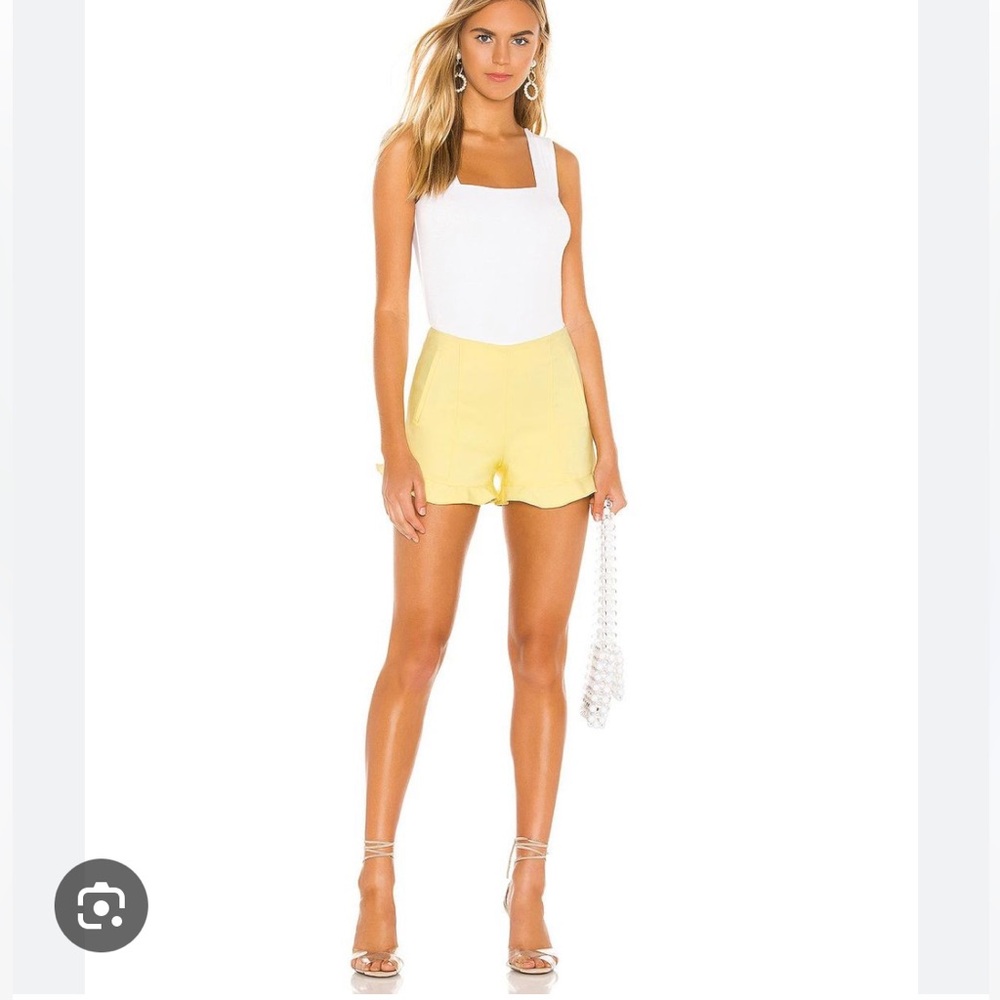 NWOT 1. State Ruffle Short - Picture 3 of 17